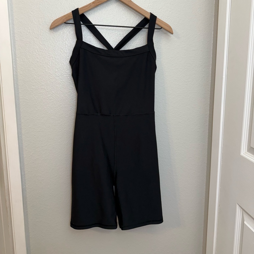 YPB Sculptlux Active Onesie by Abercrombie & Fitch Medium - Picture 3 of 10